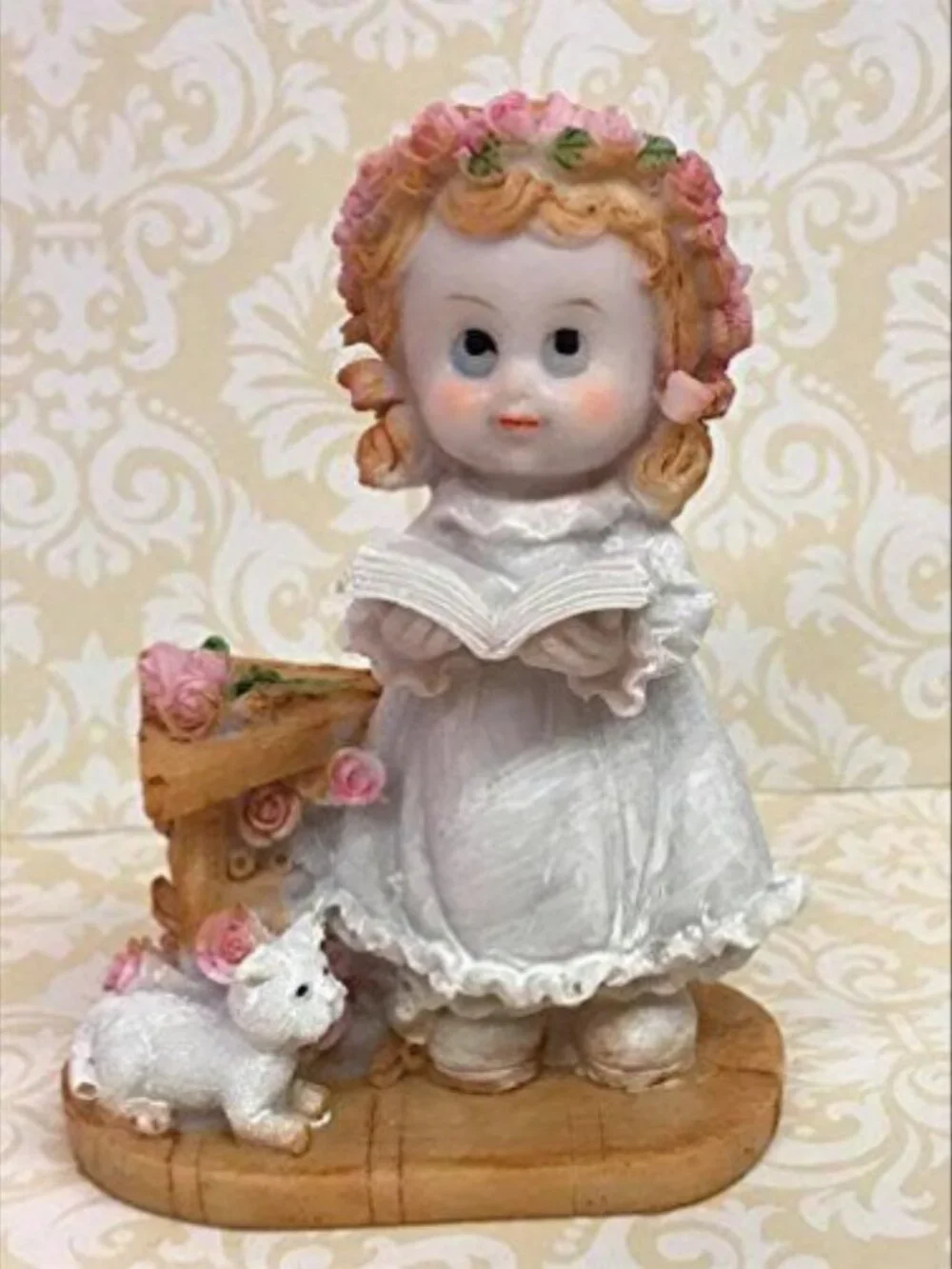 First Holy Communion Girl Figurine - 5